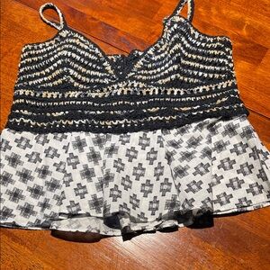 ANTHROPOLOGIE XS Black and White crochet Top